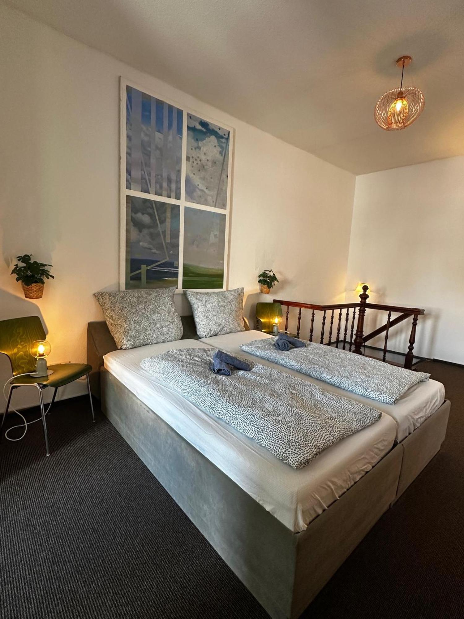 Maisonettewohnung Im Loft Stil Mit Wunderschoener Terrasse Karlsruhe Eksteriør billede